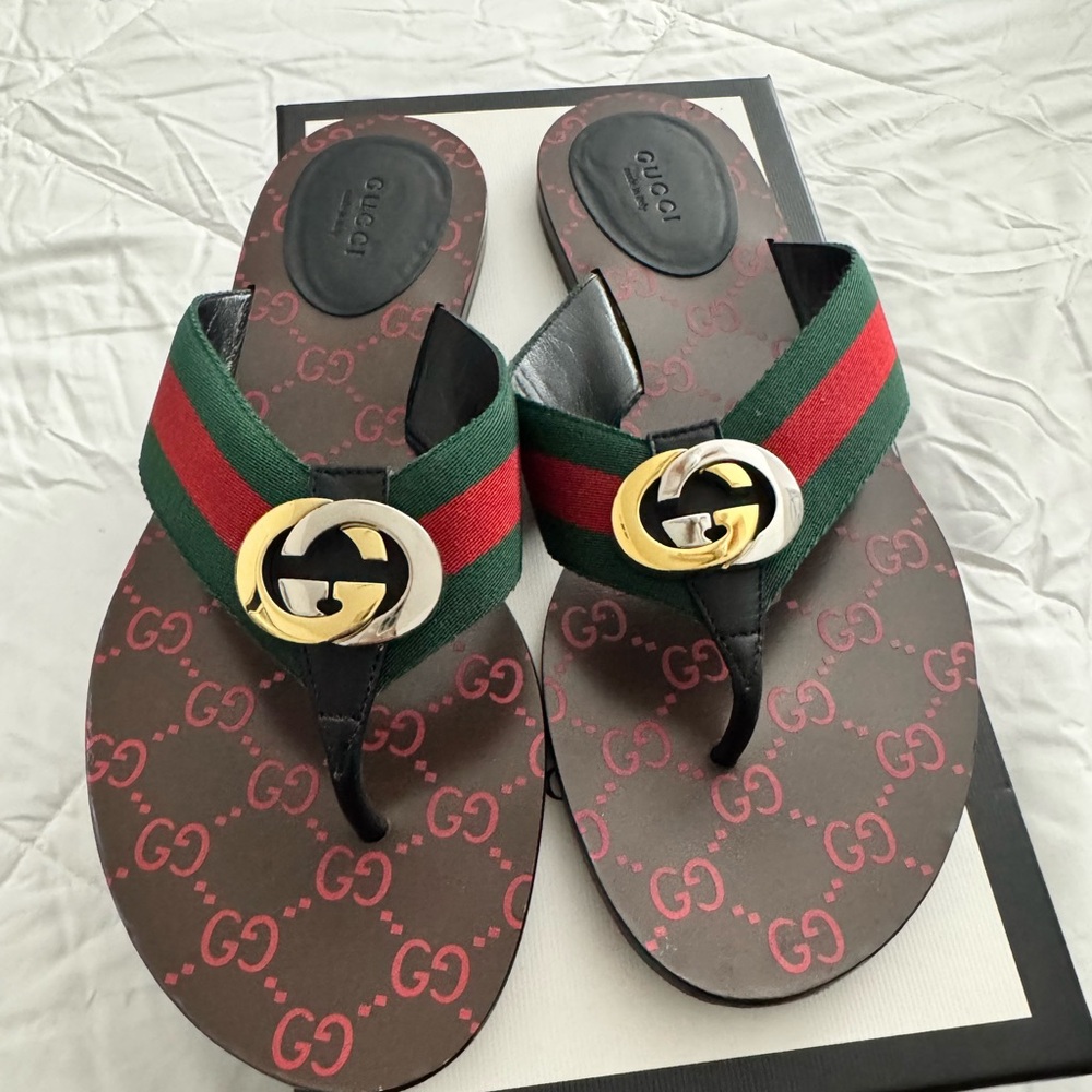 Gucci Womens Thong Sandal